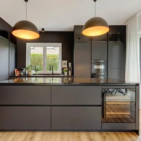 Luxurious Family House Feriehus Tornesch