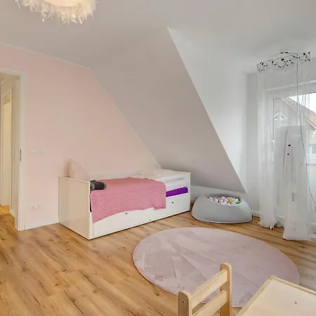 Luxurious Family House Feriehus Tornesch