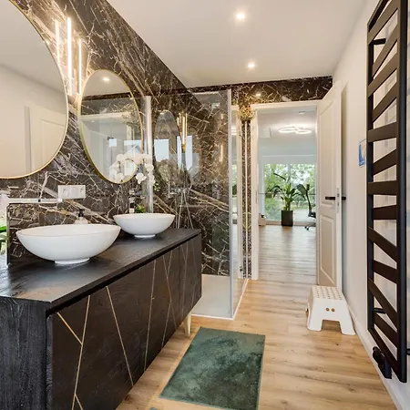 Luxurious Family House Feriehus